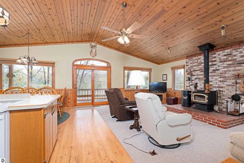 Tiny photo for 1541 Maple Point Road, Beaverton, MI 48612 (MLS # 1944928)