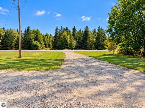 Tiny photo for 3820 W 16 Road, Mesick, MI 49668 (MLS # 1951044)