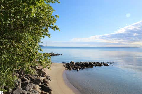 Tiny photo for 15985 Waters Edge DR, Traverse City, MI 49686 (MLS # 1944127)