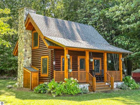 Tiny photo for 3900 Swaney Road, Traverse City, MI 49686 (MLS # 1946323)