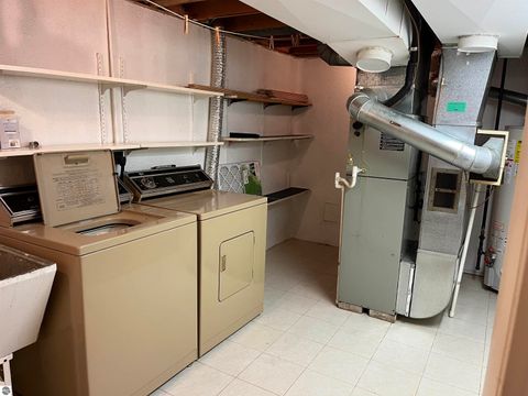 Tiny photo for 2231 Pauline Cir, Grand Blanc, MI 48439 (MLS # 1942606)