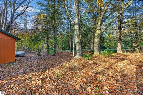 Tiny photo for 8682 S 27 Road, Cadillac, MI 49601 (MLS # 1952048)