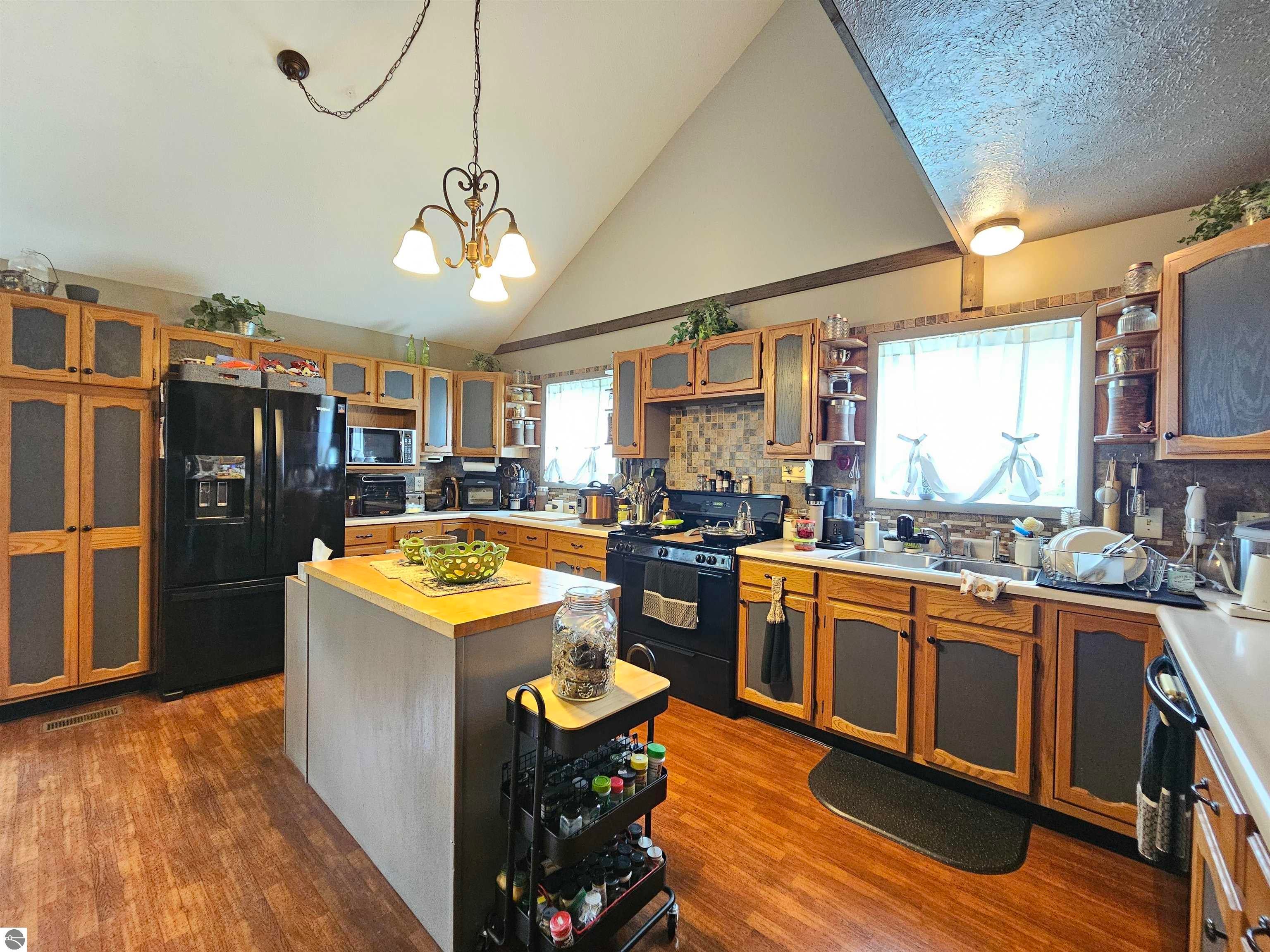 2371 W Rainbow - Photo 3