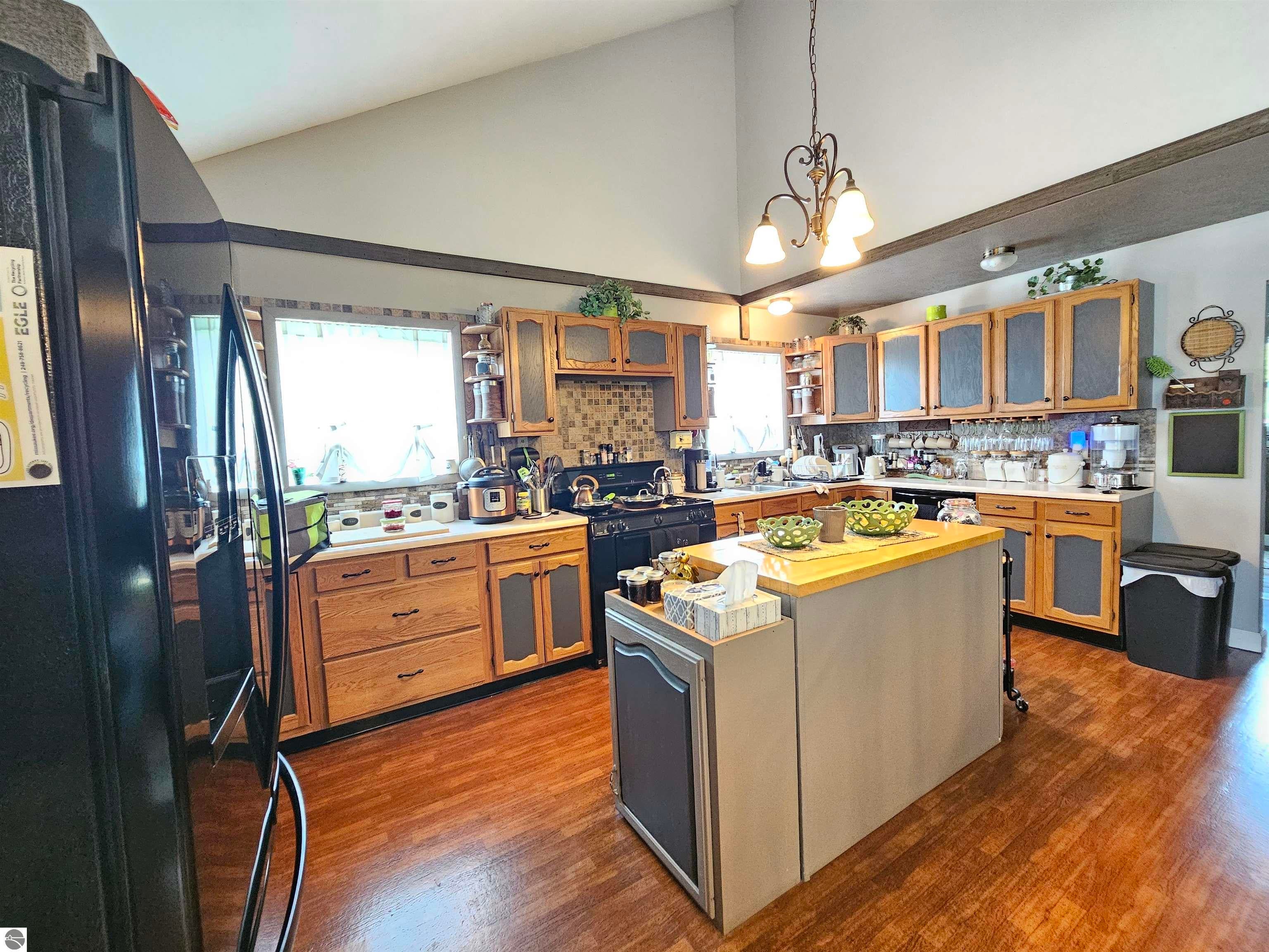 2371 W Rainbow - Photo 2