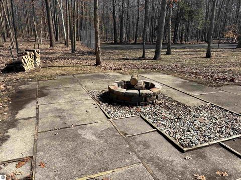 Tiny photo for 760 Hiawatha Drive, Mt Pleasant, MI 48858 (MLS # 1943125)