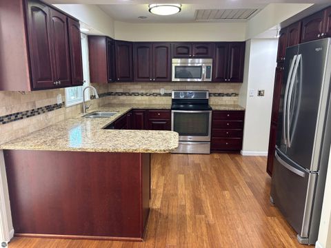 Tiny photo for 760 Hiawatha Drive, Mt Pleasant, MI 48858 (MLS # 1943125)