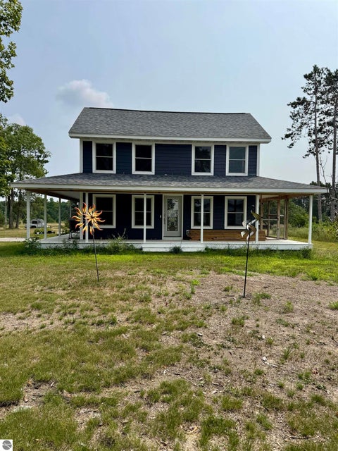 Tiny photo for 22015 Benton Road, Mesick, MI 49668 (MLS # 1949341)