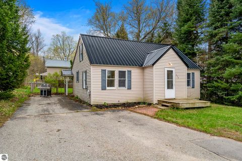 Tiny photo for 113 Fenton Street, Kingsley, MI 49649 (MLS # 1944408)