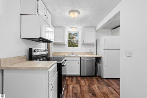 Tiny photo for 113 Fenton Street, Kingsley, MI 49649 (MLS # 1944408)