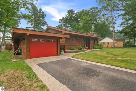 Tiny photo for 545 Cromwell Drive, Traverse City, MI 49684 (MLS # 1948361)