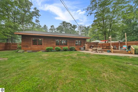 Tiny photo for 545 Cromwell Drive, Traverse City, MI 49684 (MLS # 1948361)