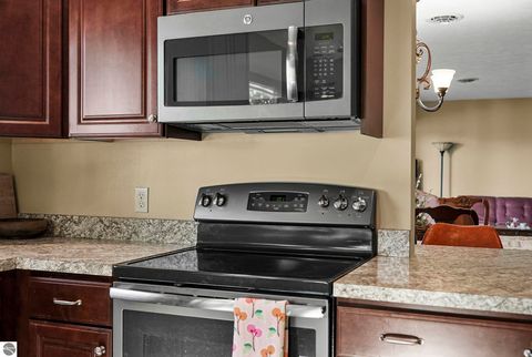 Tiny photo for 1016 Sunnyside Drive, Cadillac, MI 49601 (MLS # 1945588)