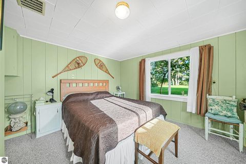 Tiny photo for 1016 Sunnyside Drive, Cadillac, MI 49601 (MLS # 1945588)
