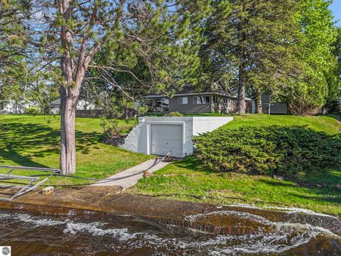 Tiny photo for 1016 Sunnyside Drive, Cadillac, MI 49601 (MLS # 1945588)