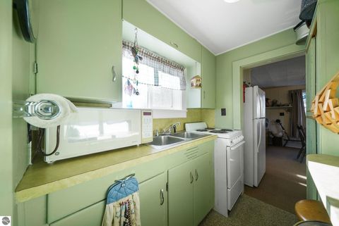 Tiny photo for 1016 Sunnyside Drive, Cadillac, MI 49601 (MLS # 1945588)