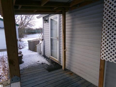 Tiny photo for 123 N Watson Street, St Louis, MI 48880 (MLS # 1941584)