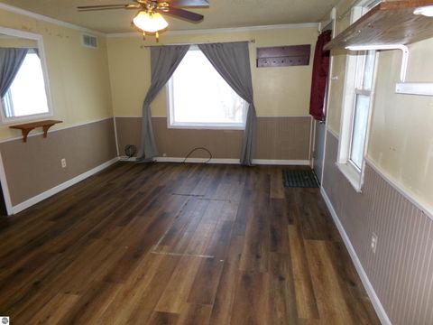 Tiny photo for 123 N Watson Street, St Louis, MI 48880 (MLS # 1941584)