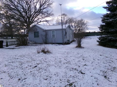 Tiny photo for 123 N Watson Street, St Louis, MI 48880 (MLS # 1941584)