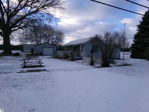 Tiny photo for 123 N Watson Street, St Louis, MI 48880 (MLS # 1941584)