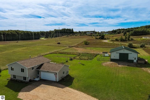 Photo of 7250 E Lincoln Road, Cedar, MI 49621 (MLS # 1950664)