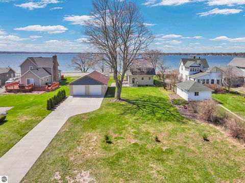 Tiny photo for 407 S Lakeshore Drive, Lake City, MI 49651 (MLS # 1944227)