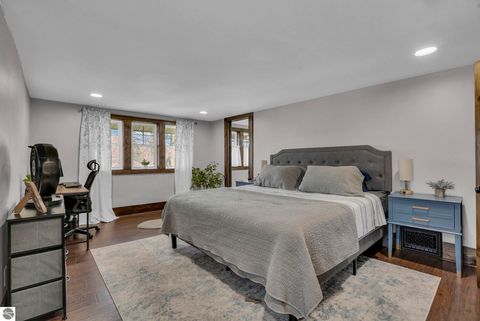 Tiny photo for 407 S Lakeshore Drive, Lake City, MI 49651 (MLS # 1944227)