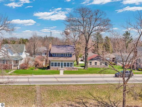 Tiny photo for 407 S Lakeshore Drive, Lake City, MI 49651 (MLS # 1944227)