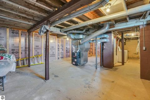 Tiny photo for 407 S Lakeshore Drive, Lake City, MI 49651 (MLS # 1944227)