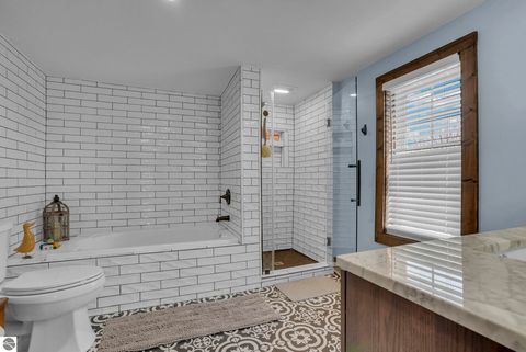 Tiny photo for 407 S Lakeshore Drive, Lake City, MI 49651 (MLS # 1944227)