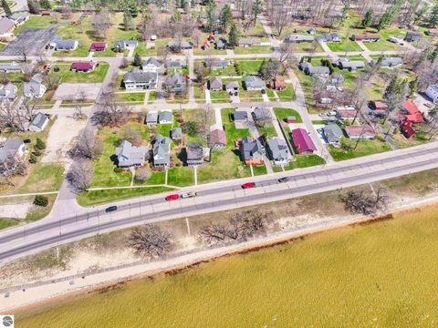 Tiny photo for 407 S Lakeshore Drive, Lake City, MI 49651 (MLS # 1944227)