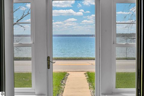 Tiny photo for 407 S Lakeshore Drive, Lake City, MI 49651 (MLS # 1944227)