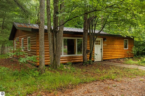 Tiny photo for 1304 Poplar Drive, Ne DR, Kalkaska, MI 49646 (MLS # 1951298)