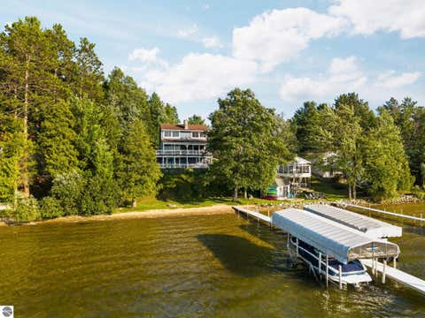 Photo of 11991 Evergreen Street, Fife Lake, MI 49633 (MLS # 1948745)