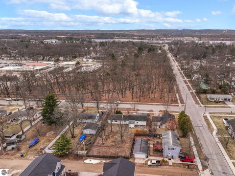 Tiny photo for 913 Fern Street, Traverse City, MI 49686 (MLS # 1943841)