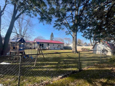 Tiny photo for 8049 S Federal Road, Shepherd, MI 48883 (MLS # 1941343)