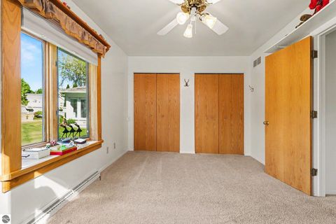 Tiny photo for 1210 Glenwood Drive, Mt Pleasant, MI 48858 (MLS # 1945532)