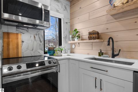 Tiny photo for 1020 Randolph Street, Traverse City, MI 49684 (MLS # 1945090)