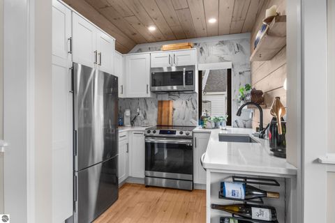 Tiny photo for 1020 Randolph Street, Traverse City, MI 49684 (MLS # 1945090)