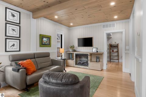 Tiny photo for 1020 Randolph Street, Traverse City, MI 49684 (MLS # 1945090)