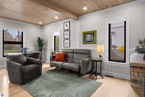 Tiny photo for 1020 Randolph Street, Traverse City, MI 49684 (MLS # 1945090)