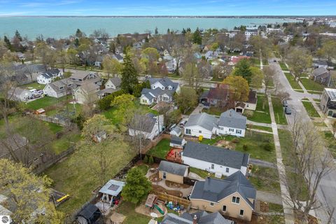 Tiny photo for 1020 Randolph Street, Traverse City, MI 49684 (MLS # 1945090)
