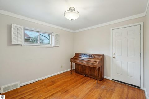 Tiny photo for 4316 Manor Avenue, Royal Oak, MI 48073 (MLS # 1943767)