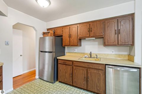 Tiny photo for 4316 Manor Avenue, Royal Oak, MI 48073 (MLS # 1943767)