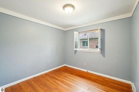 Tiny photo for 4316 Manor Avenue, Royal Oak, MI 48073 (MLS # 1943767)
