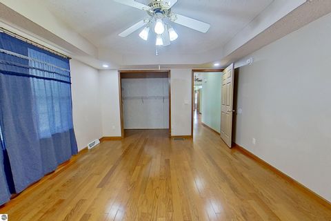 Tiny photo for 28 W Broomfield Road, Mt Pleasant, MI 48858 (MLS # 1943129)