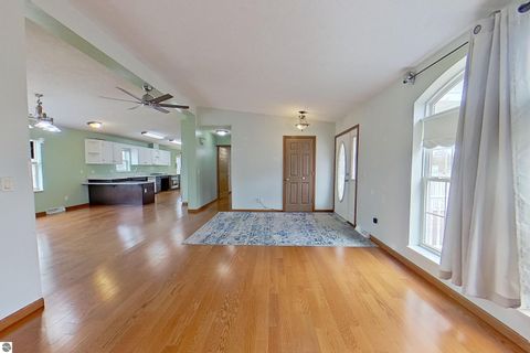 Tiny photo for 28 W Broomfield Road, Mt Pleasant, MI 48858 (MLS # 1943129)