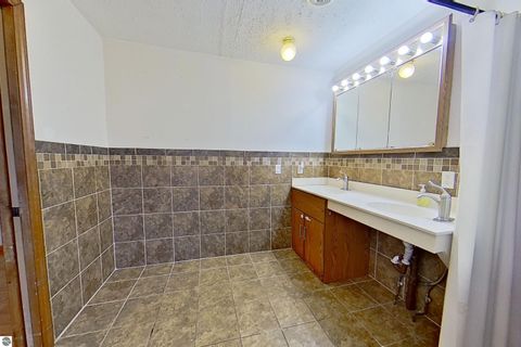 Tiny photo for 28 W Broomfield Road, Mt Pleasant, MI 48858 (MLS # 1943129)