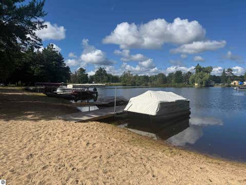 Tiny photo for 3048 Woodcock Way, Prudenville, MI 48651 (MLS # 1949474)