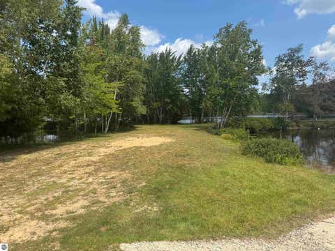 Tiny photo for 3048 Woodcock Way, Prudenville, MI 48651 (MLS # 1949474)