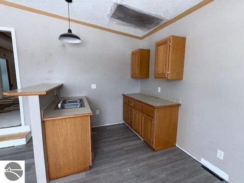 Tiny photo for 3434 E Sparling Road, Kingsley, MI 49649 (MLS # 1941884)